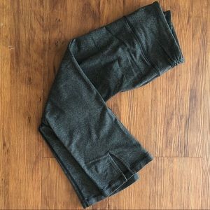 Lululemon gray cropped pants